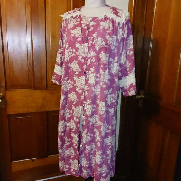 Magnolia Pearl Duster - Picture 2 of 12